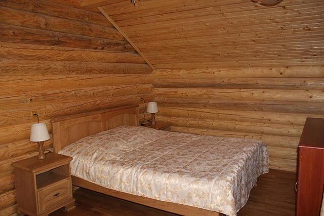 Privatna Sadiba Chalet Oryavchyk Eksteriør billede