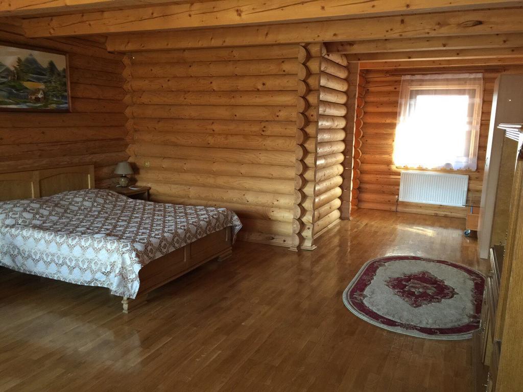 Privatna Sadiba Chalet Oryavchyk Eksteriør billede