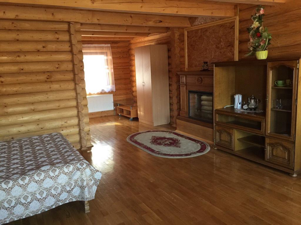 Privatna Sadiba Chalet Oryavchyk Eksteriør billede