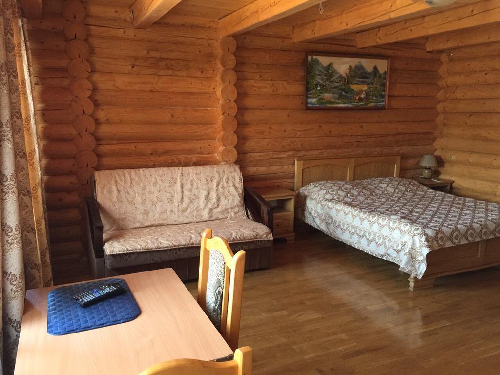 Privatna Sadiba Chalet Oryavchyk Eksteriør billede
